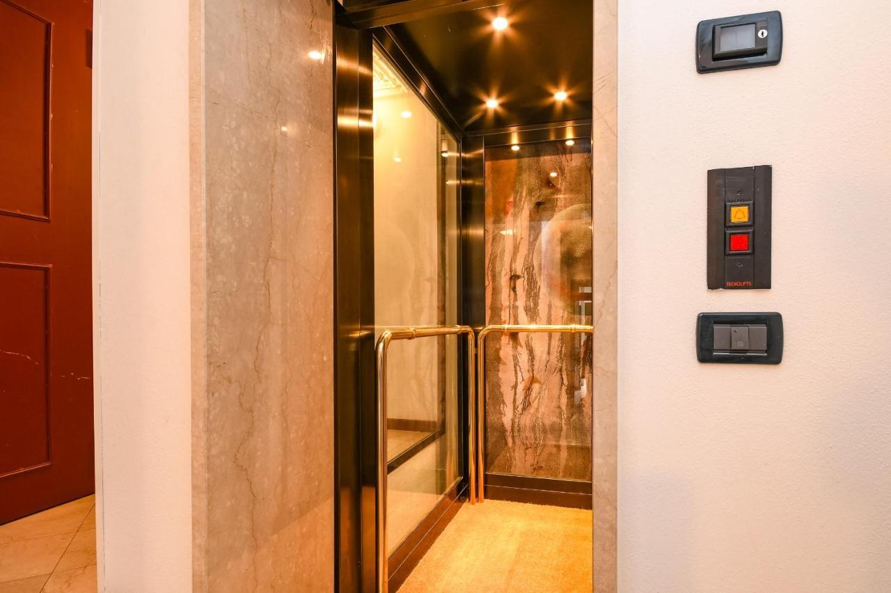 Desenzanoloft Yellow Apartment Desenzano del Garda Dış mekan fotoğraf